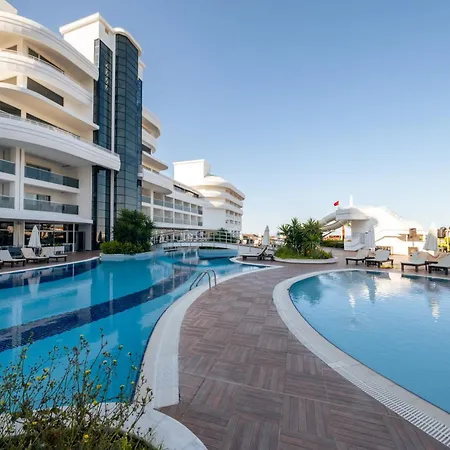 Laguna Beach Alya Resort & Spa-2